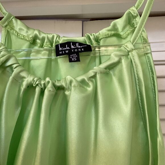 Nicole Miller Lime Green Tank Top Silky, Size XS NWT - Picture 7 of 14